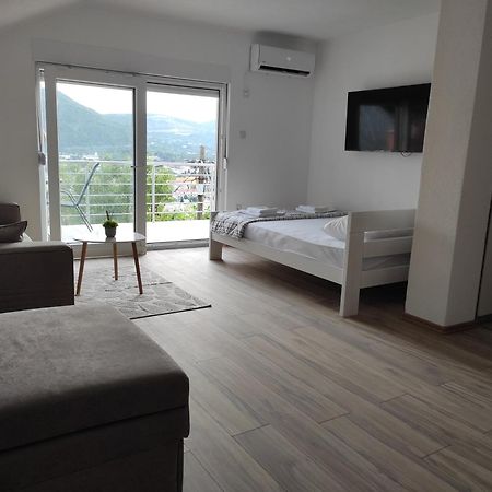 View Of The City - Studio Apartment Мостар Екстериор снимка