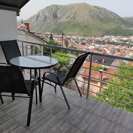 View Of The City - Studio Apartment Мостар Екстериор снимка